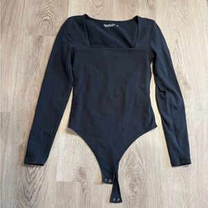 Abercrombie & Fitch Black Long Sleeve Bodysuit – Size Small, Square Neckline
